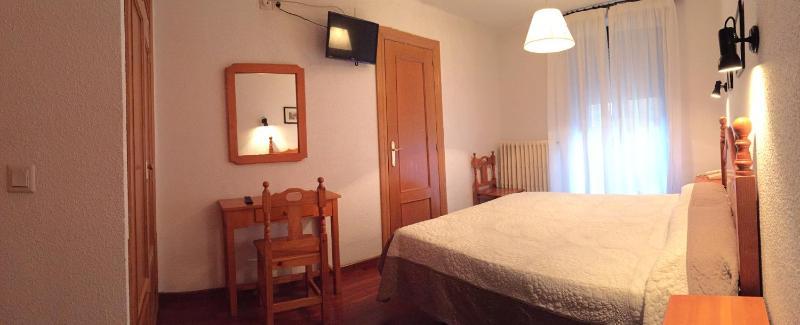 Hotel La Rambla Biescas  Ngoại thất bức ảnh