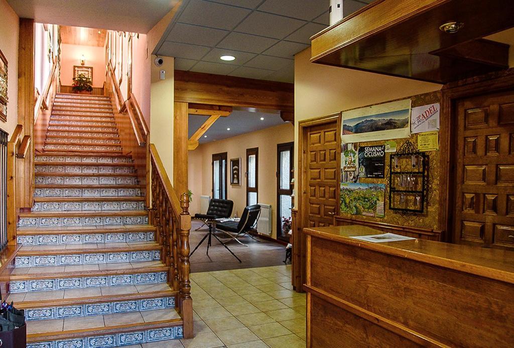 Hotel La Rambla Biescas  Ngoại thất bức ảnh