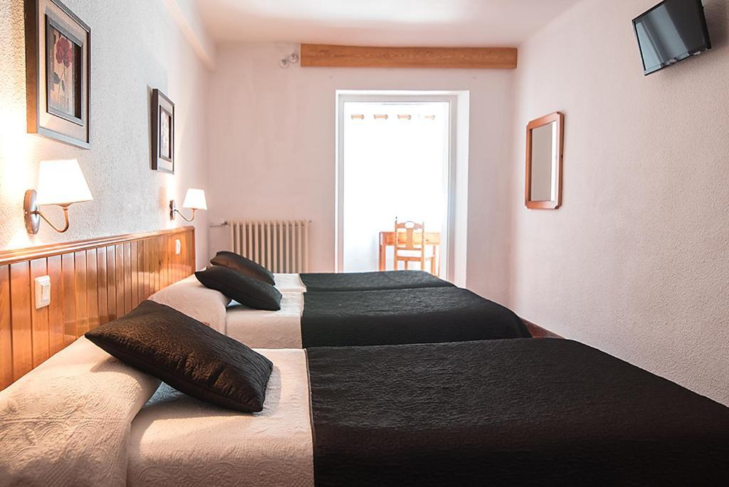 Hotel La Rambla Biescas  Ngoại thất bức ảnh